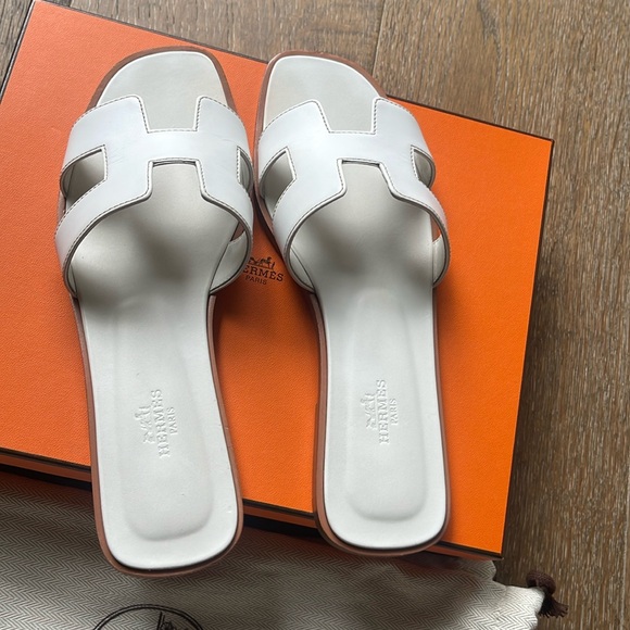 Hermes Oran Sandal Blanc White Size 39.5 with box and all original packaging - Picture 7 of 12